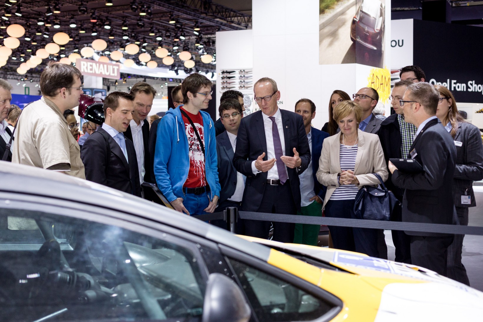 Eventfotos IAA Frankfurt am Main Standführung mit Karl-Thomas Neumann (KTN) Adam Opel AG Rüsselsheim