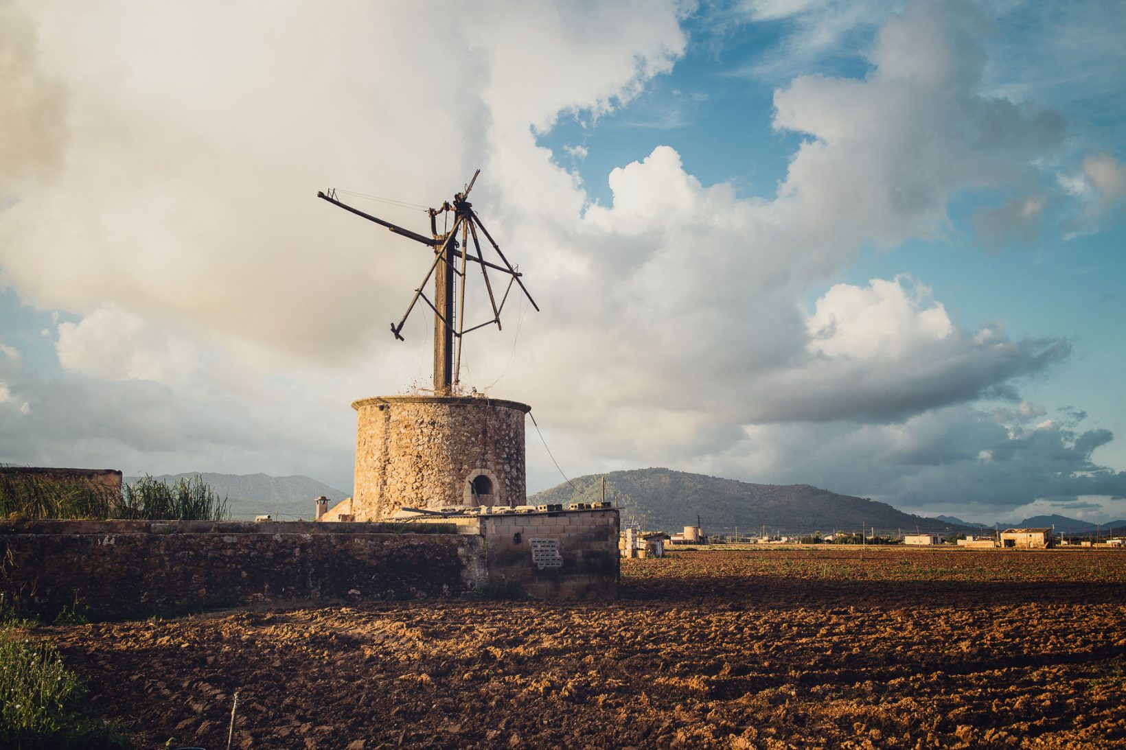 Die toten Windmühlen von Mallorca